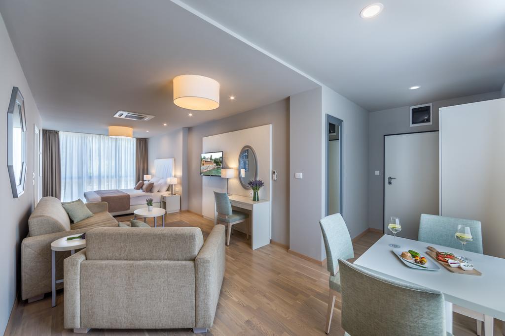 Apartments & Rooms Preelook Opatija Ngoại thất bức ảnh