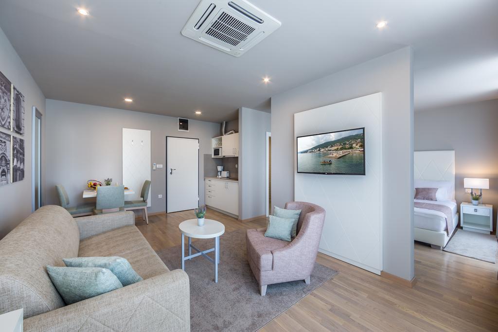 Apartments & Rooms Preelook Opatija Ngoại thất bức ảnh