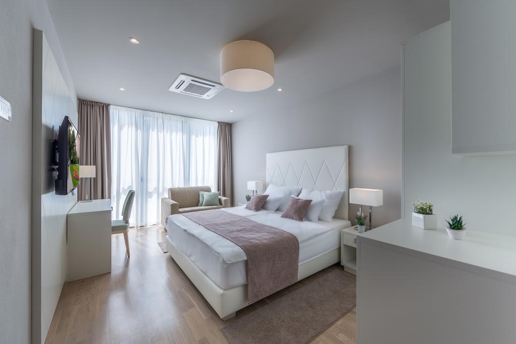 Apartments & Rooms Preelook Opatija Ngoại thất bức ảnh